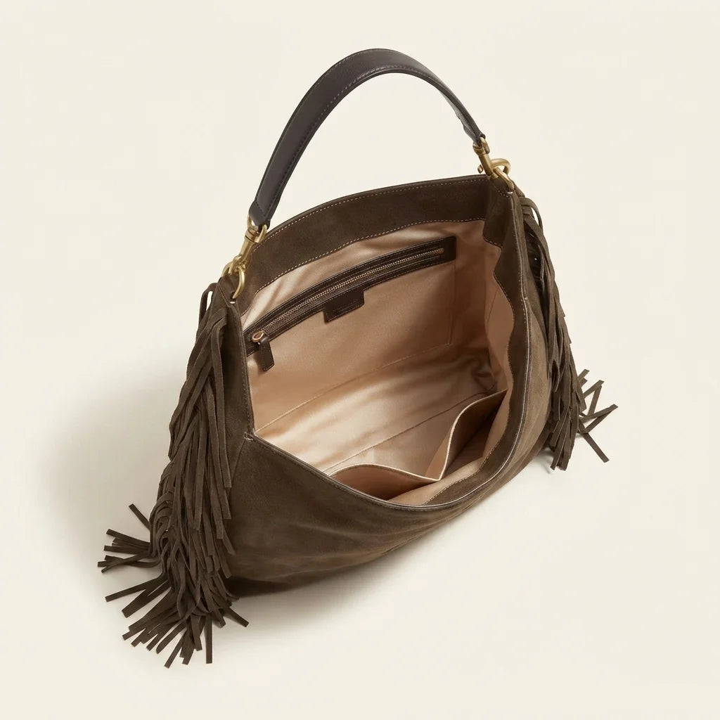 Interior lining and pockets of Brown boho leather fringe bag
