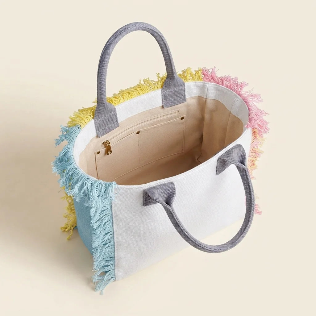 Interior lining and pockets of White oversized beach bag fringe